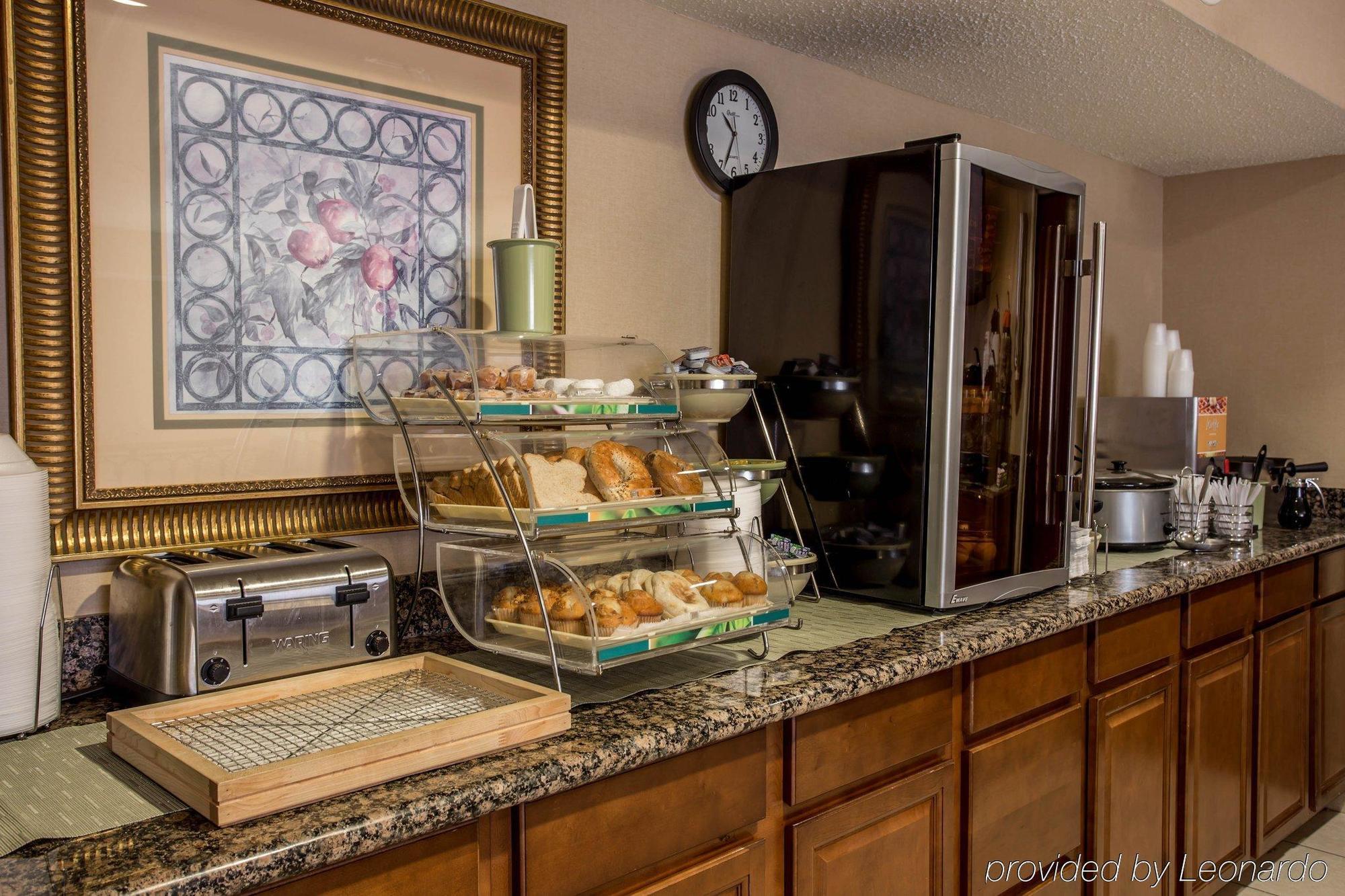 Quality Inn Huntersville Near Lake Norman Exterior foto