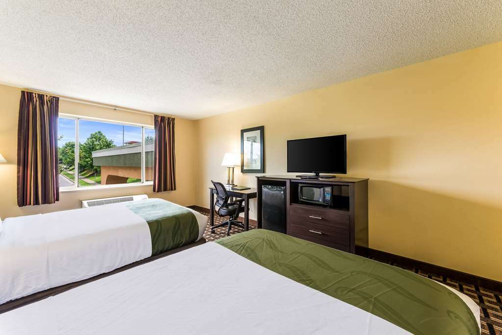 Quality Inn Huntersville Near Lake Norman Habitación foto
